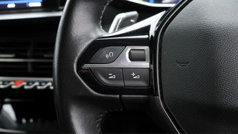 Peugeot 208 PURETECH ALLURE S/S