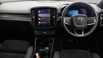 Volvo C40 RECHARGE PRO TWIN AWD