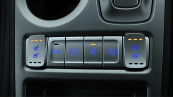 Hyundai KONA PREMIUM SE