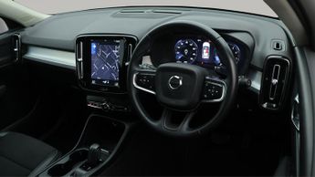 Volvo XC40 T3 MOMENTUM