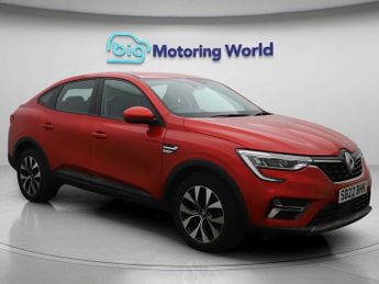 Renault Arkana ICONIC E-TECH