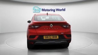 Renault Arkana ICONIC E-TECH
