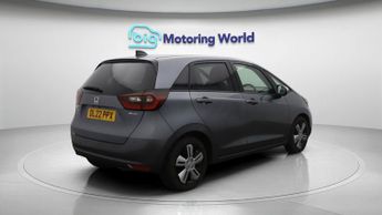 Honda Jazz I-MMD EX