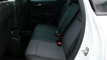 Vauxhall Crossland ELITE