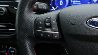 Ford Kuga ST-LINE X FIRST EDITION