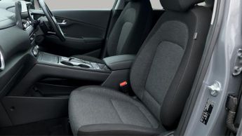 Hyundai KONA PREMIUM
