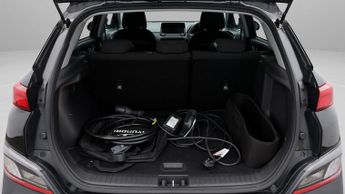 Hyundai KONA PREMIUM