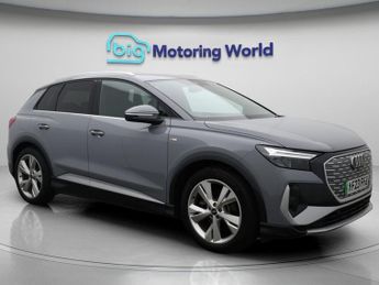 Audi Q4 e-tron S LINE
