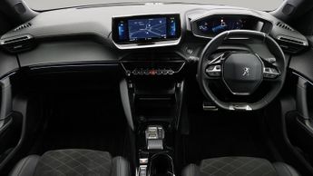 Peugeot E-2008 GT PREMIUM
