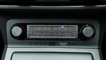 Hyundai KONA ULTIMATE