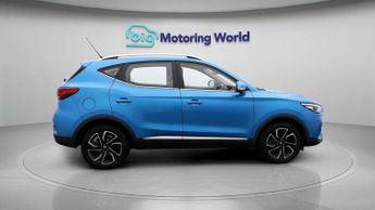 MG ZS EXCLUSIVE T-GDI