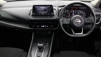 Nissan Qashqai DIG-T ACENTA PREMIUM DCT