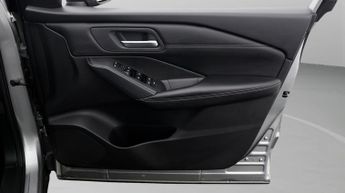 Nissan Qashqai DIG-T ACENTA PREMIUM DCT