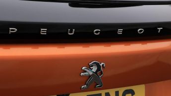 Peugeot E-2008 GT PREMIUM