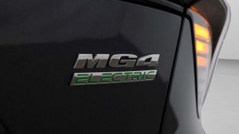 MG MG4 TROPHY