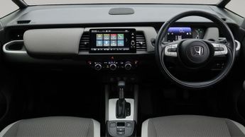 Honda Jazz I-MMD CROSSTAR EX