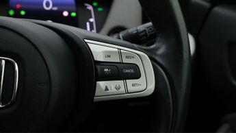 Honda Jazz I-MMD CROSSTAR EX