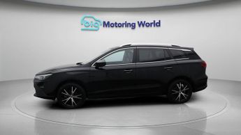 MG MG5 TROPHY