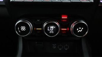 Renault Arkana RS LINE TCE EDC