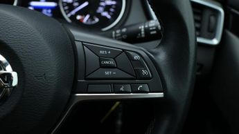 Nissan Qashqai DIG-T ACENTA PREMIUM DCT