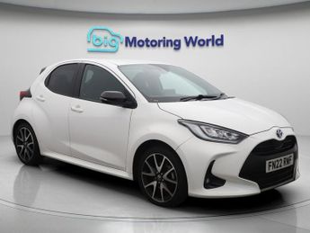 Toyota Yaris DYNAMIC