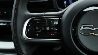 Fiat 500e ACTION