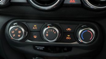 Nissan Juke DIG-T ACENTA DCT