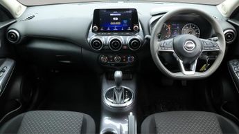 Nissan Juke DIG-T ACENTA DCT