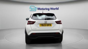 Nissan Juke DIG-T ACENTA DCT