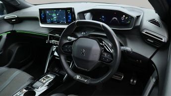 Peugeot E-2008 GT