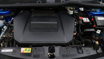 Peugeot E-2008 GT