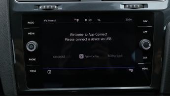 Volkswagen e-Golf E-GOLF