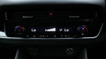 Nissan Qashqai DIG-T N-CONNECTA DCT