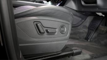 Audi e-tron QUATTRO BLACK EDITION