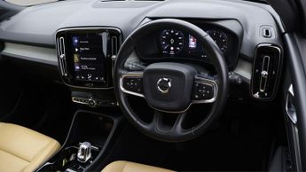 Volvo XC40 T3 INSCRIPTION