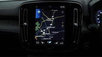 Volvo XC40 B4 INSCRIPTION PRO
