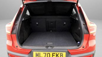 Volvo XC40 B4 INSCRIPTION PRO