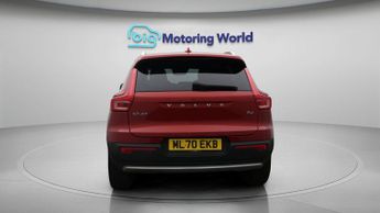 Volvo XC40 B4 INSCRIPTION PRO