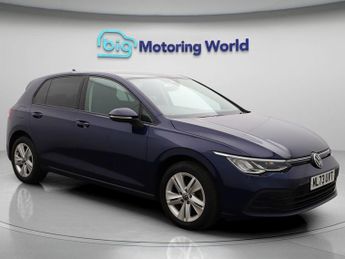 Volkswagen Golf LIFE TSI