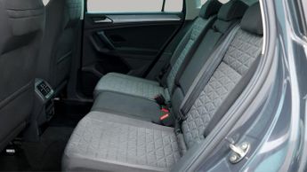 Volkswagen Tiguan LIFE TSI DSG