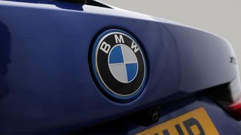 BMW 3 Series 330E M SPORT