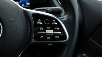 Mercedes-Benz GLA GLA 200 SPORT