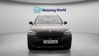 BMW iX3 PREMIER EDITION PRO