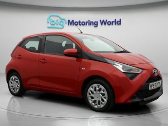 Toyota AYGO VVT-I X-PLAY
