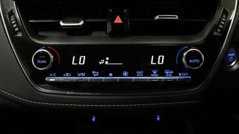 Toyota Corolla VVT-I ICON TECH