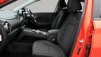 Hyundai KONA PREMIUM