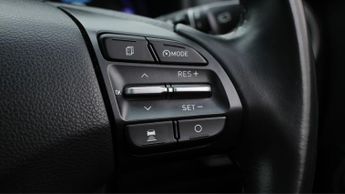 Hyundai KONA PREMIUM