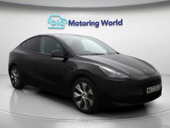 Tesla Model Y LONG RANGE AWD