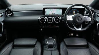 Mercedes-Benz CLA CLA 250 AMG LINE