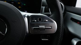 Mercedes-Benz CLA CLA 250 AMG LINE